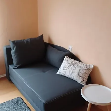 81 Apartment